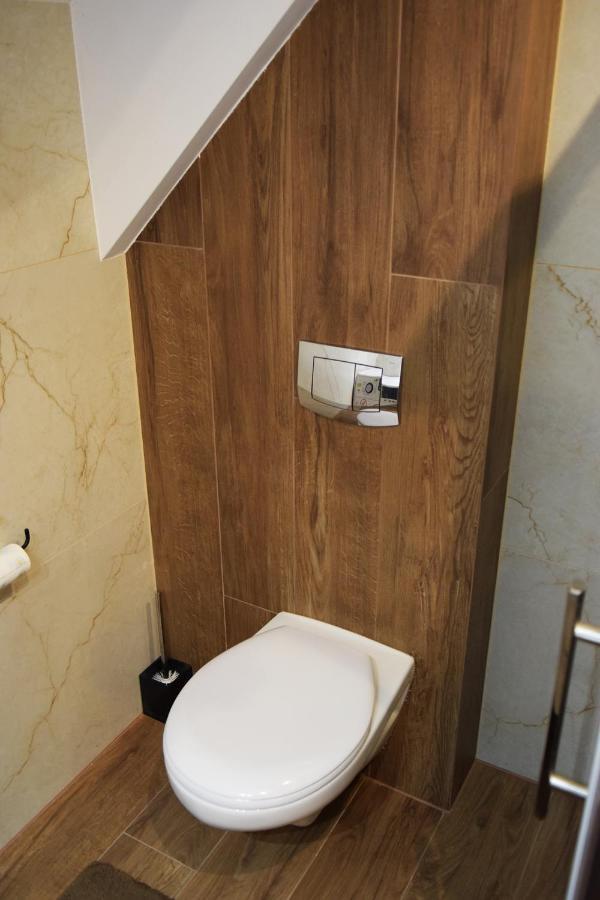 Ceko Apartment